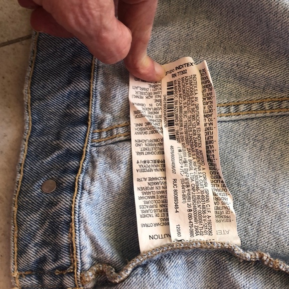 - Zara Blue Denim Jean Jacket Timeless Style - Picture 5 of 6